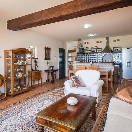 Villa Em Trogir Kültér fotó
