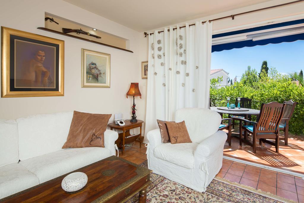 Villa Em Trogir Kültér fotó