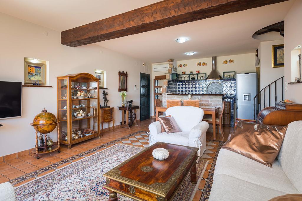 Villa Em Trogir Kültér fotó